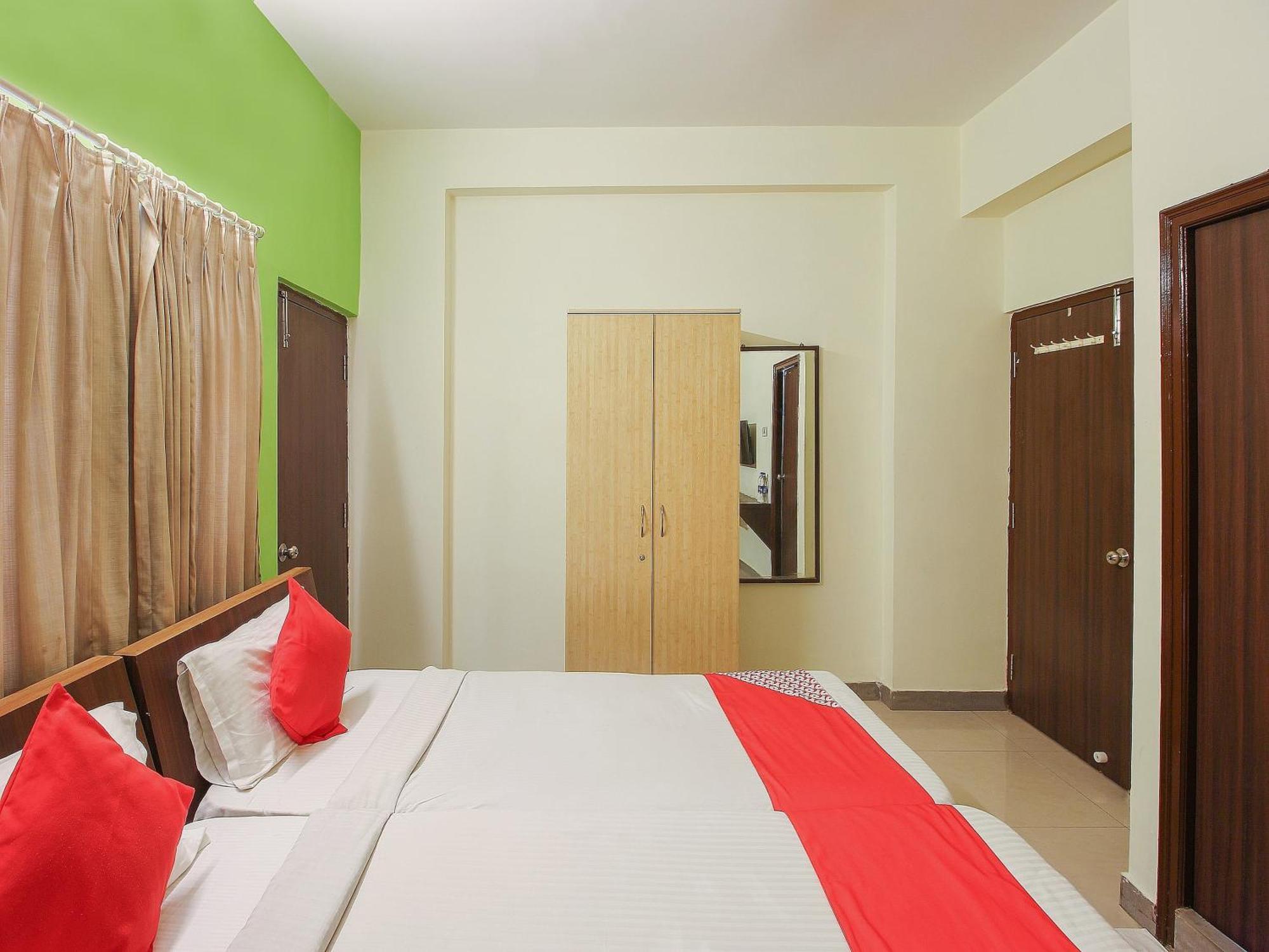 Super Collection O Begumpet Formerly Alpine Glow Sunrise Hyderabad Ngoại thất bức ảnh